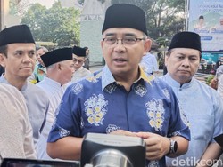 Belum Ada Solusi, Bandung Masih Pakai Plastik Pembungkus Daging Kurban