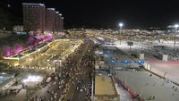 Begini Suasana Malam di Mina