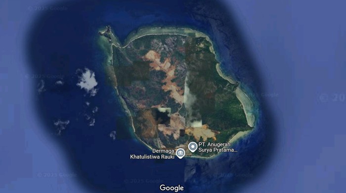 Foto Satelit Kerusakan Raja Ampat sebab Tambang Nikel Foto Satelit Kerusakan Raja Ampat sebab Tambang Nikel