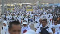 Macet Parah, Ribuan Jemaah Haji Pilih Jalan Kaki ke Mina