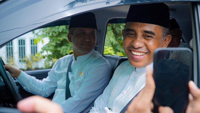 Mentrans Sopiri Gubernur Sulteng