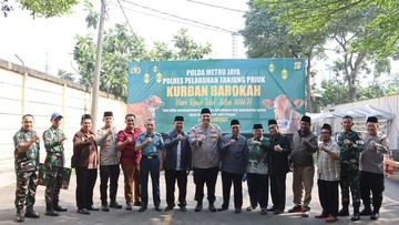 Polres Priok Serahkan Puluhan Hewan Kurban: Silaturahmi Baik, Kamtibmas Kondusif
