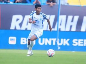 Gelandang Muda PSIS Semarang Tri Setiawan Umumkan Cabut dari Klub Gelandang Muda PSIS Semarang Tri Setiawan Umumkan Cabut dari Klub