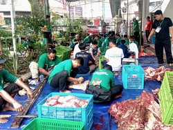Masjid Agung Palembang Siapkan 3.000 Kupon Daging Kurban untuk Warga