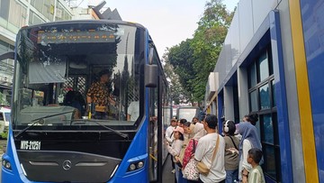 Antusias Warga Naik TransJ Bogor-Blok M: Mau Lihat Jajanan Viral