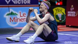 Antonsen Tumbangkan Chou Tien Chen, Juara Indonesia Open 2025