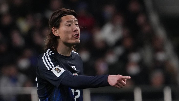 Ayumu Seko SAITAMA, JAPAN - MARCH 20: Ayumu Seko of Japan looks on during the FIFA World Cup Asian qualifier Group C match between Japan and Bahrain at Saitama Stadium on March 20, 2025 in Saitama, Japan. (Photo by Masashi Hara/Getty Images)