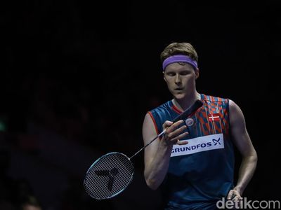 Duel Kelas Dunia, Antonsen Melaju ke Final Indonesia Open 2025