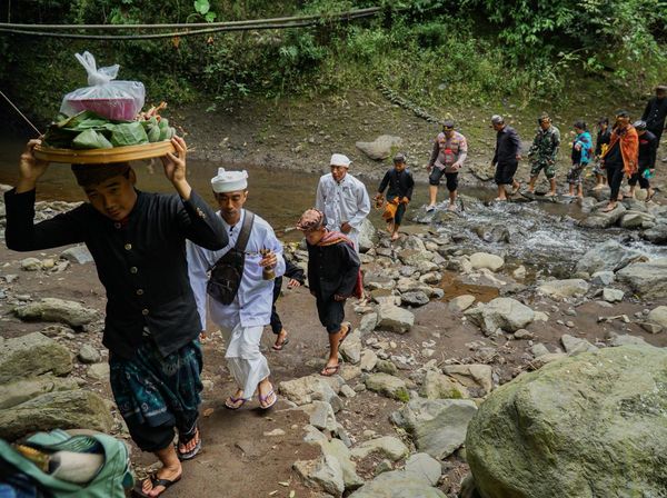 Jejak Suci di Pelipir Madakaripura