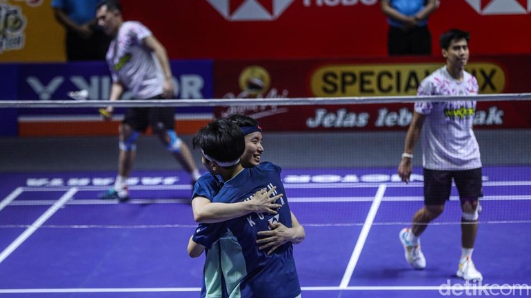 Di gim penentu, Kim/Seo lebih dulu meraih poin dan membuat Sabar/Reza dalam posisi harus mengejar. Sabar/Reza ketinggalan 7-11 pada saat interval setelah bola pengembalian menyangkut di net.