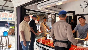 Cegah Kejahatan Saat Libur Panjang, Polres Siak Turun ke Pasar-Objek Wisata