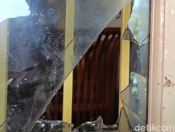 Teror Bondet Guncang Rumah Dukun Litrik di Probolinggo
