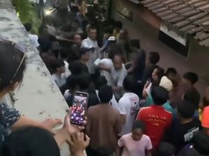 Viral Pria Lecehkan Anak Diamankan Warga Bogor, Pelaku Terekam CCTV Viral Pria Lecehkan Anak Diamankan Warga Bogor, Pelaku Terekam CCTV