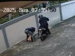 Viral Perempuan di Batam Dijambret hingga Tersungkur