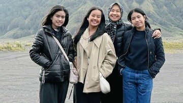 Alya Rohali Terharu Dampingi Anak Melangkah ke Tahap Kehidupan Baru