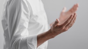 Cara Mengamalkan Ayat 1000 Dinar, Dibaca Kapan dan Berapa Kali?