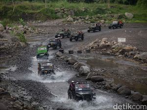 Keseruan Berwisata Jeep Lava Tour Merapi Keseruan Berwisata Jeep Lava Tour Merapi