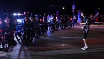 Demo Besar-besaran Juga Terjadi di Texas, Garda Nasional Dikerahkan