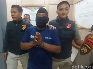 Aksi Pecatan TNI Nyetir Ugal-ugalan Lalu Nekat Tabrak Patwal Kapolres Kendal Aksi Pecatan TNI Nyetir Ugal-ugalan Lalu Nekat Tabrak Patwal Kapolres Kendal