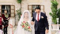 7 Foto Pernikahan Fifi Lety Adik Ahok di Slovenia, Menikah di Usia 56 Tahun