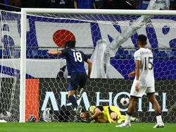 Timnas Indonesia Dibantai Jepang 0-6, Netizen Sindir Jam Rolex Prabowo