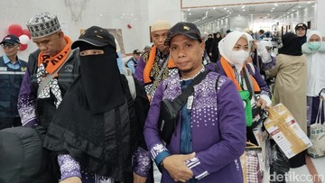 Jelang Pulang, Jemaah Berterima Kasih Dapat Layanan Baik Saat Biaya Haji Turun