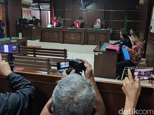 Kata Pemohon Usai PN Sleman Tolak Permohonan Intervensi Gugatan Ijazah Jokowi Kata Pemohon Usai PN Sleman Tolak Permohonan Intervensi Gugatan Ijazah Jokowi