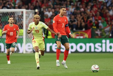 Viral Lamine Yamal Buang Muka sama Cristiano Ronaldo