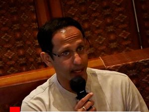 Video Hasil Evaluasi Nadiem: 82% Chromebook Dipakai Optimal di Sekolah Video Hasil Evaluasi Nadiem: 82% Chromebook Dipakai Optimal di Sekolah