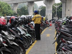 Siap-siap! Tarif Parkir Kendaraan di Jakarta Bakal Naik