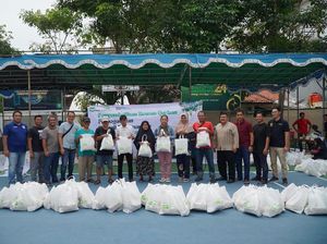 Pegadaian Kanwil XI Semarang Salurkan 70 Hewan Kurban di Idul Adha Pegadaian Kanwil XI Semarang Salurkan 70 Hewan Kurban di Idul Adha