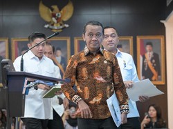 Video Bahlil Bantah Isu Keterlibatan Jokowi di Tambang Nikel Raja Ampat