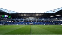 Kapasitas stadion dapat menampung 39.694 penonton. Angka itu sudah termasuk 1.248 kursi khusus VIP dan 414 kursi untuk penyandang disabilitas. (Getty Images/Robbie Jay Barratt)  