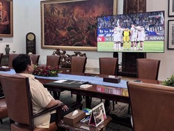 Prabowo Nonton Laga Timnas Indonesia Vs Jepang dari Layar Kaca