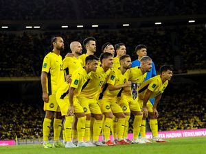 CEO Timnas Malaysia Tegaskan Tak Terlibat Urus Dokumen Naturalisasi CEO Timnas Malaysia Tegaskan Tak Terlibat Urus Dokumen Naturalisasi