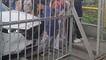 Viral Diduga Mobil Anggota DPRD Cilegon Tabrak Pendemo Aksi Mogok Kerja