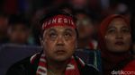 Wajah Tegang-Lesu Suporter Indonesia Melihat Timnas Dibantai Jepang