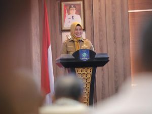 Gelar Sarjana Wakil Gubernur Babel Hellyana Dipersoalkan Gelar Sarjana Wakil Gubernur Babel Hellyana Dipersoalkan