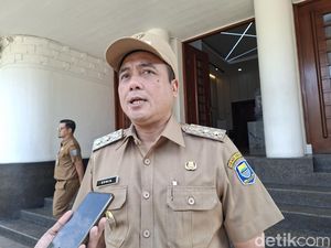 Pemkot Bandung Gencar Razia Usai Bentuk Satgas Anti Minol Ilegal Pemkot Bandung Gencar Razia Usai Bentuk Satgas Anti Minol Ilegal