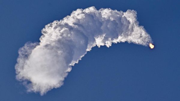 23 Satelit Starlink Meluncur, Sinyal Ponsel Bisa Tanpa Menara