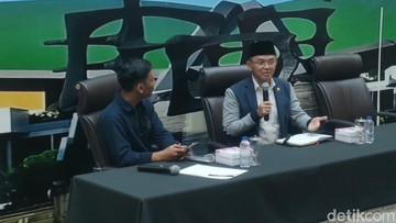 Legislator Kritik Jemaah Niat Wafat di Makkah, Singgung soal Abu Lahab