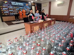 Video: Sejoli Ini Modif Tangki Sedan Jadi 100 Liter Demi Dapat BBM Subsidi