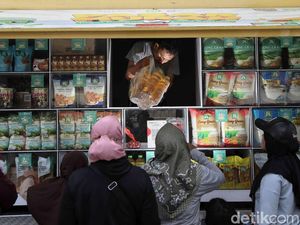 Belanja Hemat di Pasar Murah Koja Belanja Hemat di Pasar Murah Koja