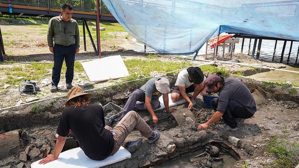 Ditemukan! Pemakaman Bawah Air Dekat Basilika Iznik Turki