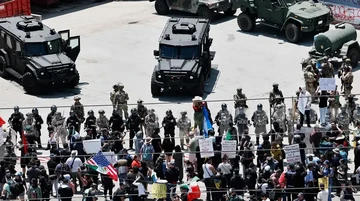 Los Angeles Rusuh, Trump Sebut Pendemo 'Musuh Asing'