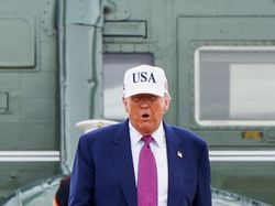 Trump Bilang Iran Punya 2 Minggu untuk Hindari Potensi Serangan AS