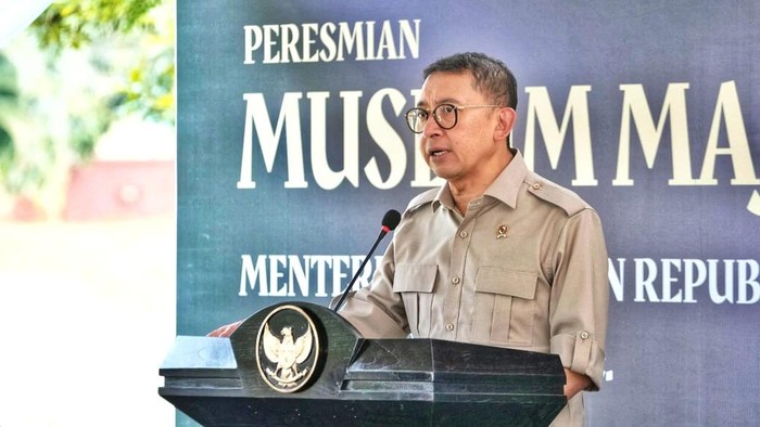 Menbud Fadli Zon Menbud Fadli Zon