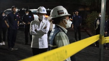 Menteri LH Segel 2 Pabrik Peleburan Logam di Serang yang Cemari Udara