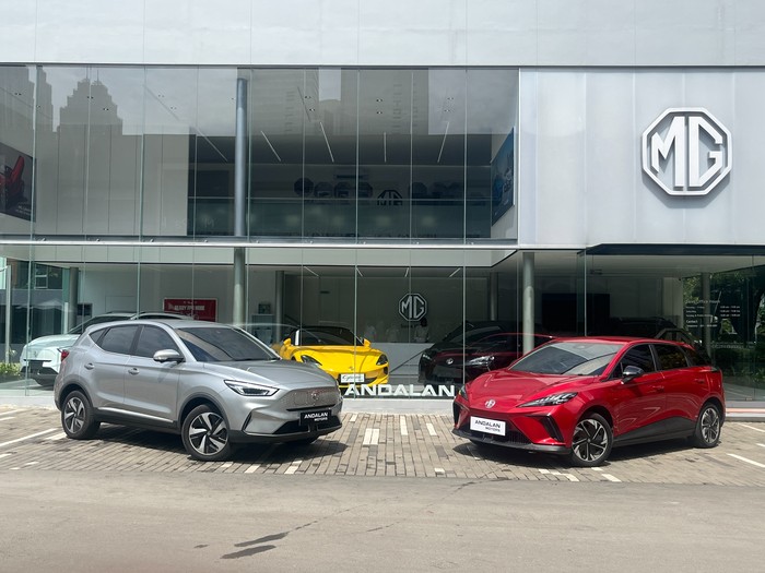 MG 4 EV bekas KTT dijual di dealer MG Andalan Motors. MG 4 EV bekas KTT dijual di dealer MG Andalan Motors.