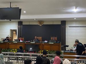Peserta PPDS Anestesi Undip Ngaku Setor Iuran hingga Ratusan Juta Rupiah Peserta PPDS Anestesi Undip Ngaku Setor Iuran hingga Ratusan Juta Rupiah